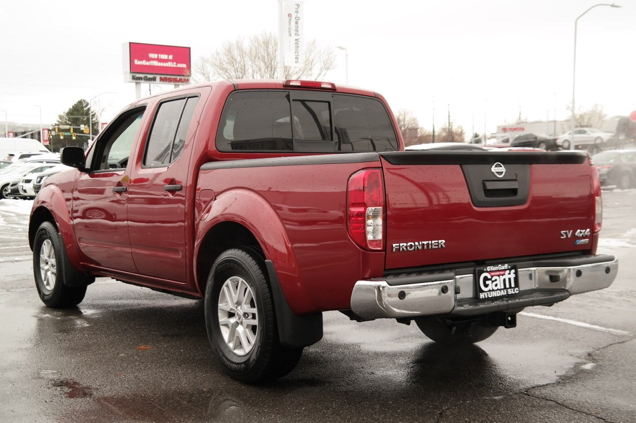 Certified Pre-Owned 2017 Nissan Frontier SV V6 Crew Cab Pickup in Salt ...